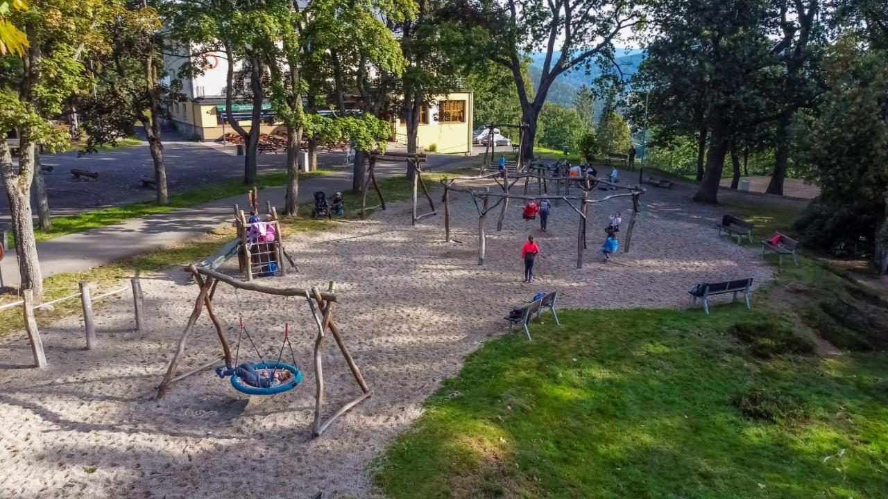 Parkhotel Smržovka エクステリア 写真