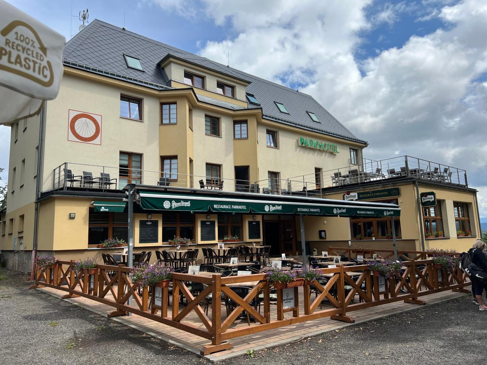 Parkhotel Smržovka エクステリア 写真