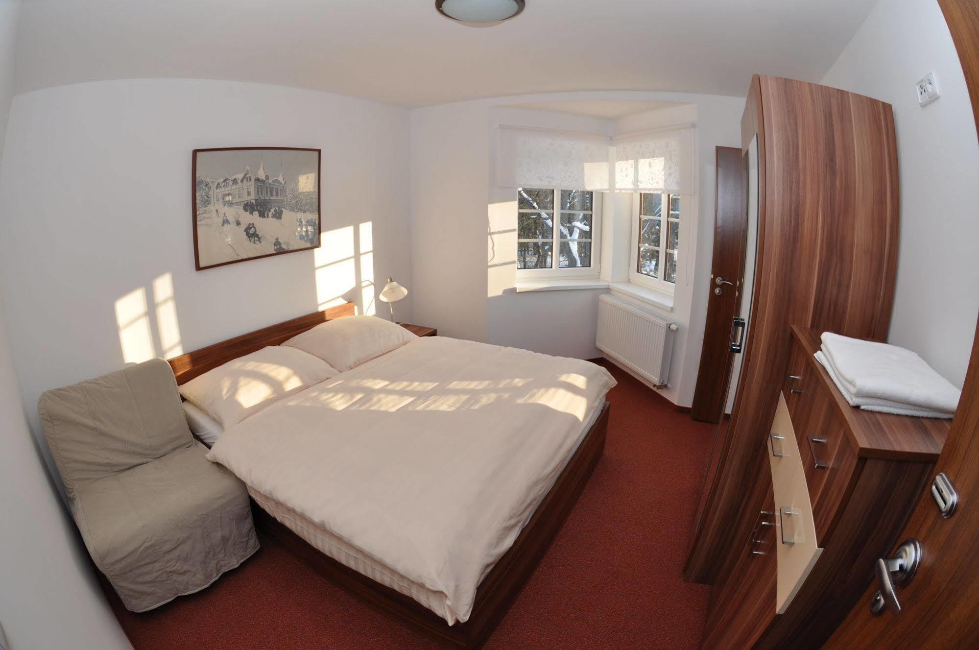 Parkhotel Smržovka エクステリア 写真